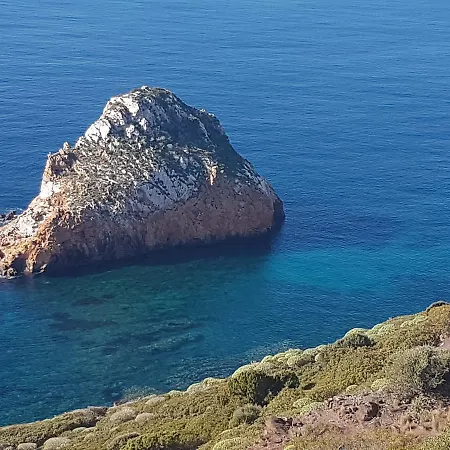 Spiaggia Di Mezzo Gonnesa