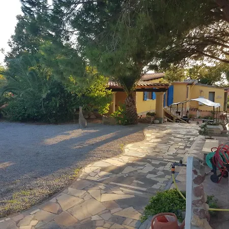 Spiaggia Di Mezzo * Gonnesa