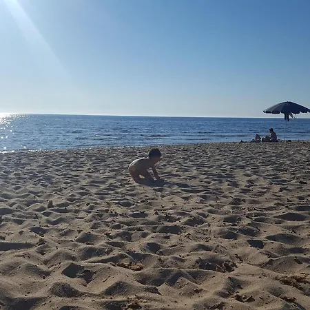 Spiaggia Di Mezzo Bed & Breakfast